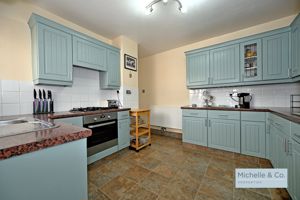 Kitchen- click for photo gallery
